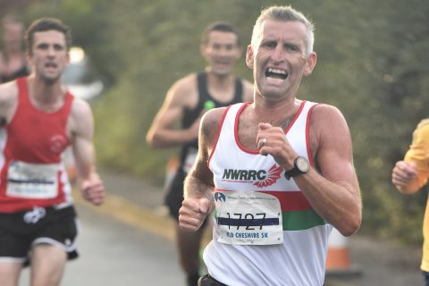 NWRRC News: Martin Green Hot Pace In Elite Marathon.