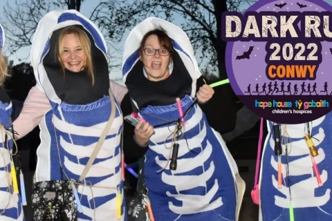 Special Dark Run With Glow-sticks At Conwy For Children’s Hospices.
