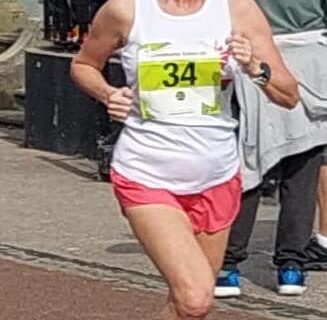 Carla Green Beat Tyson Fury To The Punch With A Great Victory At Tatton Park 10k Race.