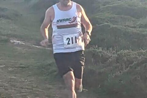Karl Morris Tackled The Tough Pedol Peris Fell Race…plus NWRRC Trio At Farndon 10k.